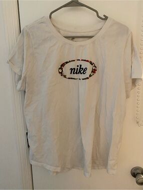 Nike Tee